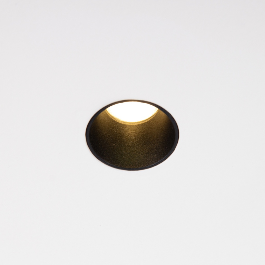 Micro Crater Trimless Black 930